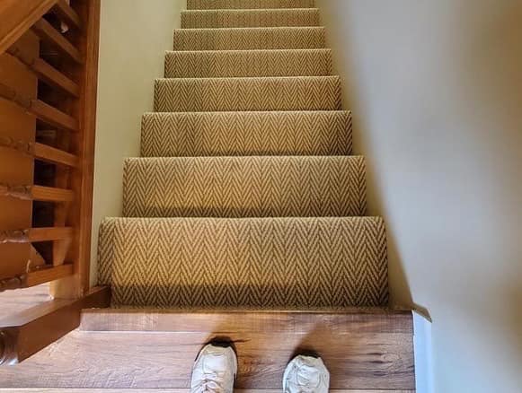 Ladue, MO Carpet on Stairs